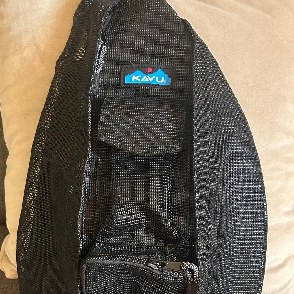 Kavu sling bag